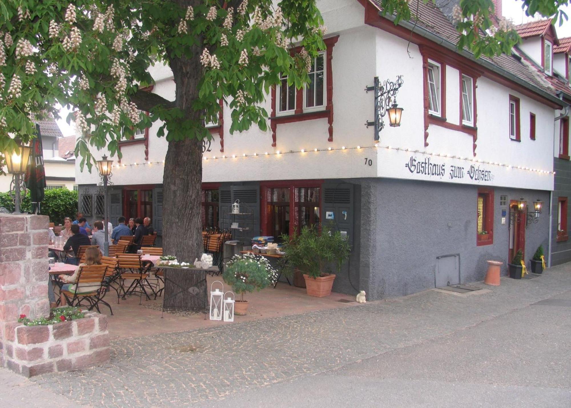 Gasthaus Zum Ochsen Манхайм Екстериор снимка